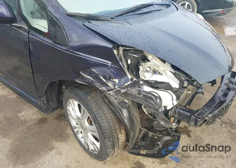 2009 Honda Fit Sport из США, поврежденный, VIN JHMGE88449S073653